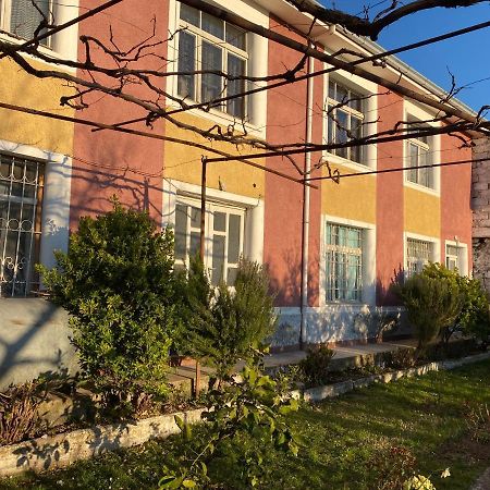 Vila Llulla Kruje Exterior photo